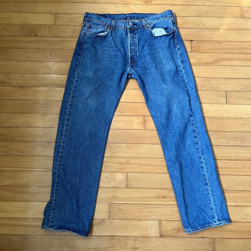 Levis 501 Original Fit Straight Leg Blue Denim Jeans Button Fly W34 L30 501-0193